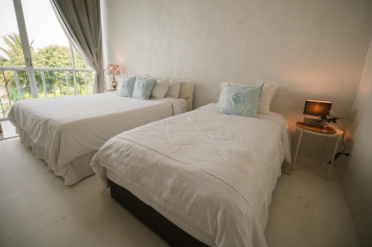 White Wall Riverfront Hotel カムペーンペット エクステリア 写真